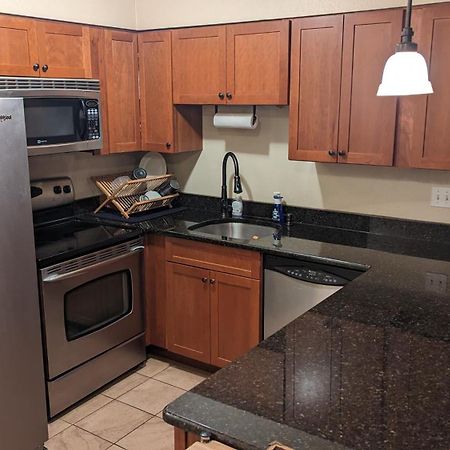 Cozy Townhouse On The Main Bus Line Villa Breckenridge Luaran gambar