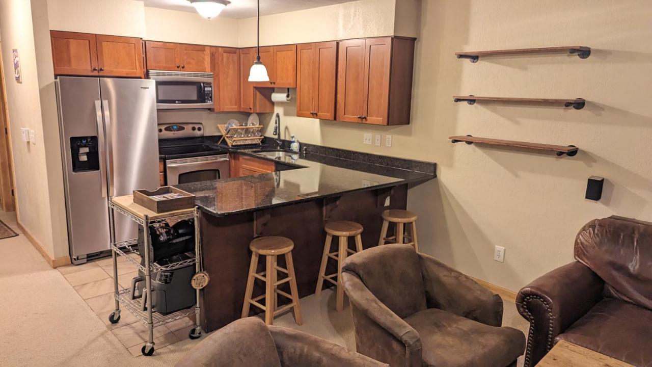Cozy Townhouse On The Main Bus Line Villa Breckenridge Luaran gambar